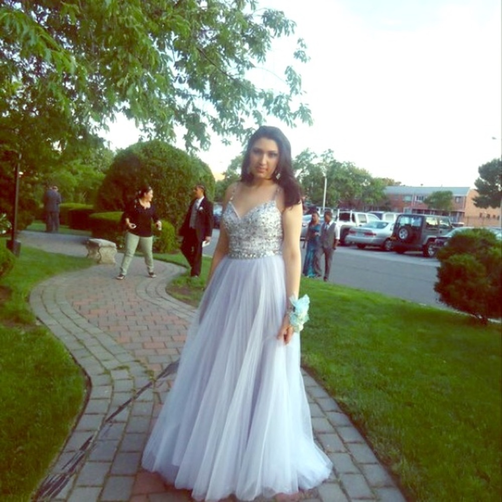 Sherri hill embellished prom dress!